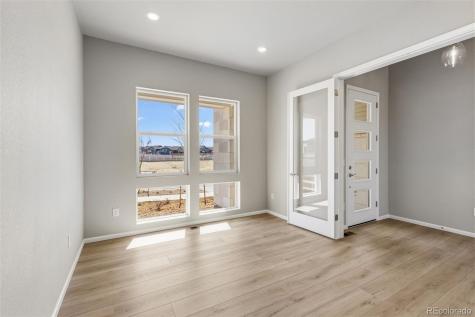 1933 S Eaton Park Way Aurora CO 80016