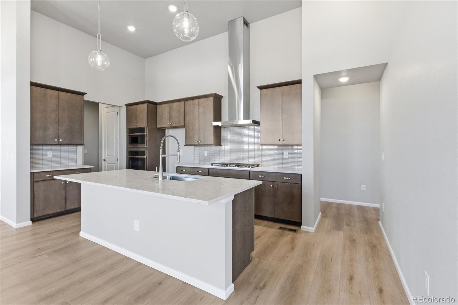 1933 S Eaton Park Way Aurora CO 80016
