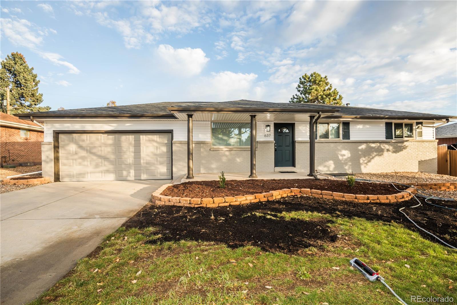 637 S Worchester Street Aurora CO 80012