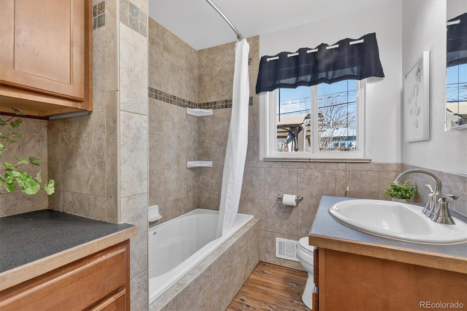 1732 S Elm Street Denver CO 80222