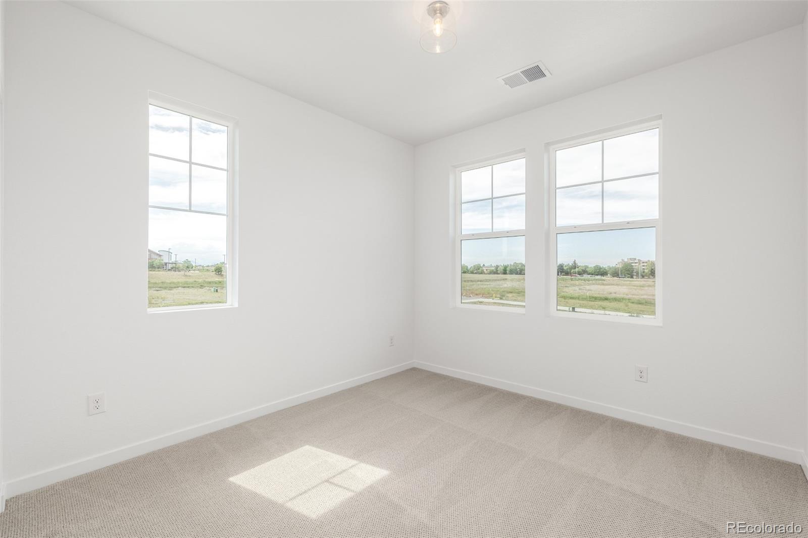 2652 E 103rd Avenue Thornton CO 80229
