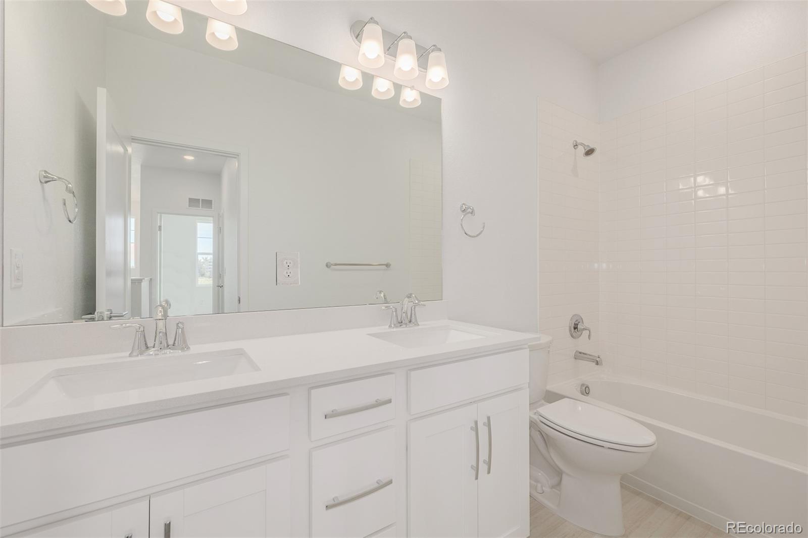 2652 E 103rd Avenue Thornton CO 80229