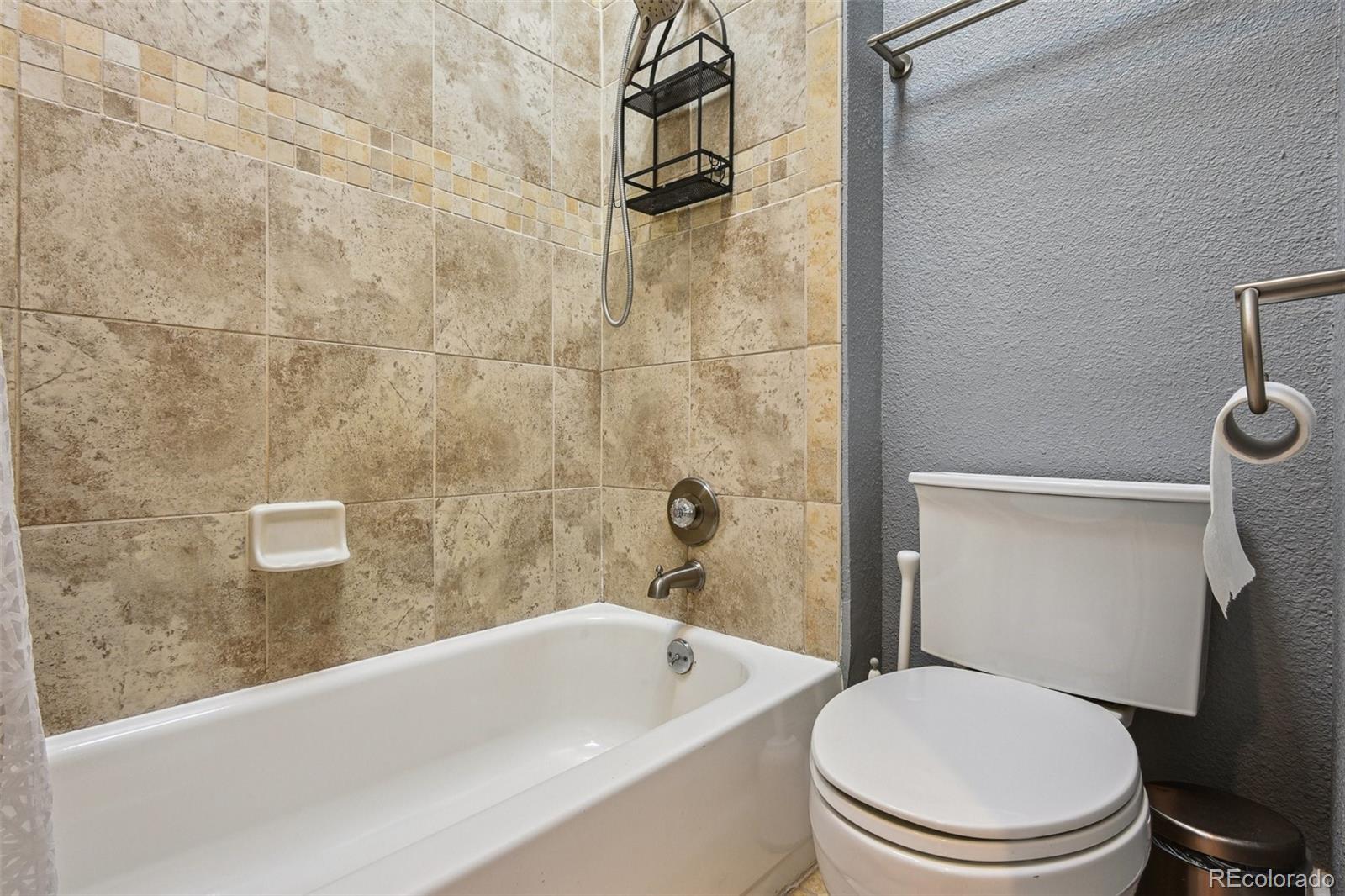 3946 Perry Street Denver CO 80212