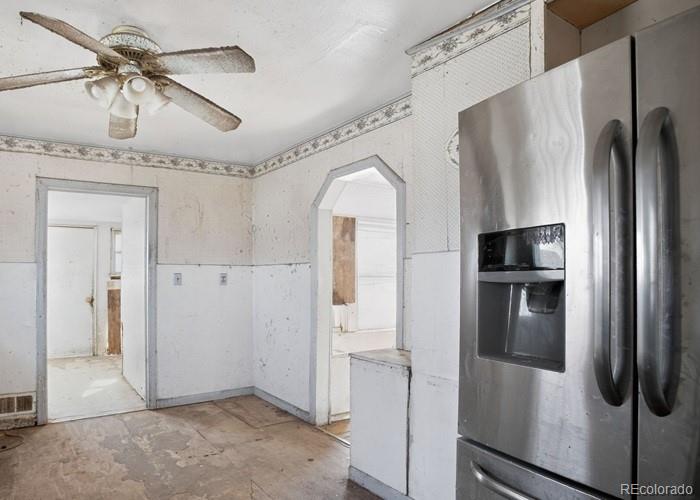 492 3rd Avenue Deer Trail CO 80105