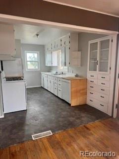 811 S Date Street Yuma CO 80759