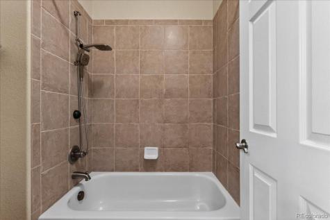 6333 S Jackson Gap Court Aurora CO 80016