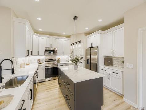 22967 E Mineral Place Aurora CO 80016