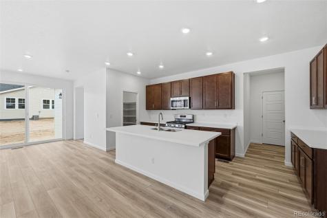 3384 N Duquesne Way Aurora CO 80019