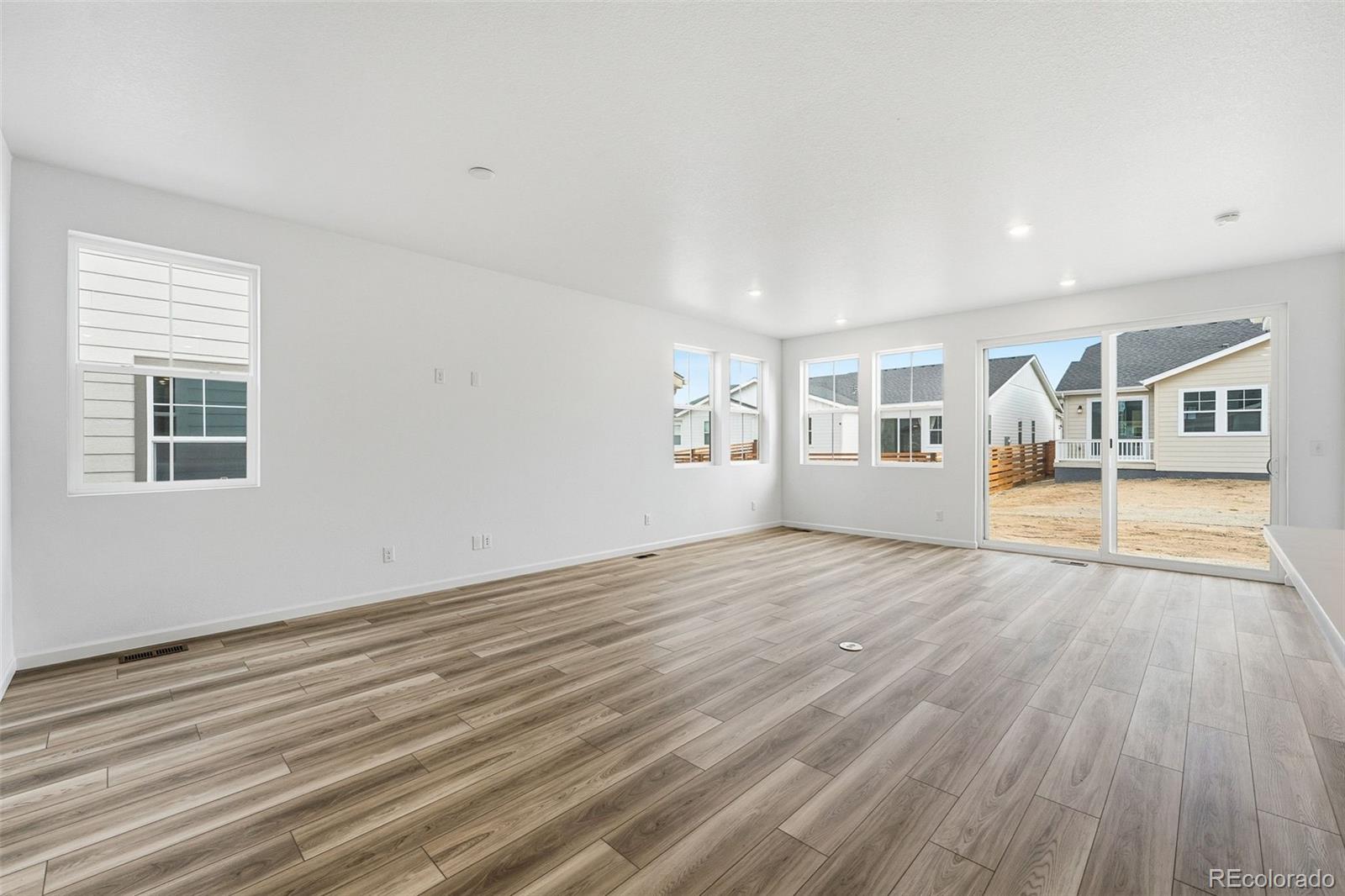 3384 N Duquesne Way Aurora CO 80019