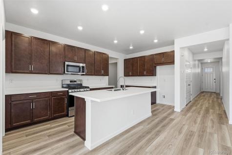 3384 N Duquesne Way Aurora CO 80019