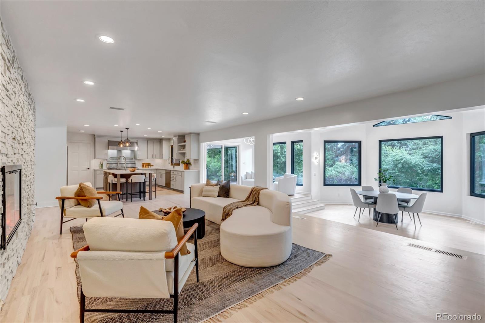 17 E Belleview Lane Greenwood Village CO 80121