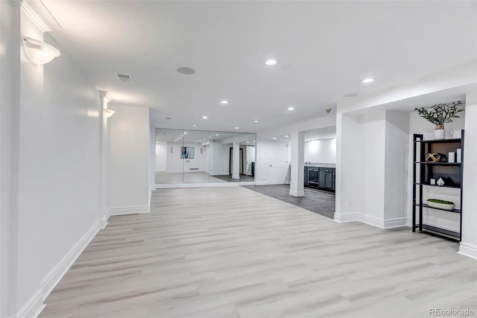 17 E Belleview Lane Greenwood Village CO 80121