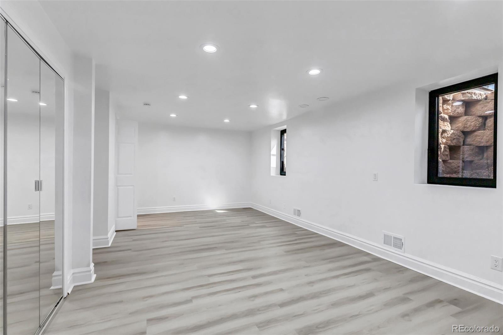 17 E Belleview Lane Greenwood Village CO 80121