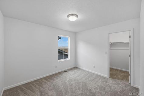 3293 N Coolidge Way Aurora CO 80019