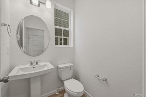 3293 N Coolidge Way Aurora CO 80019