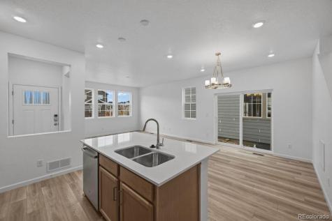 3293 N Coolidge Way Aurora CO 80019