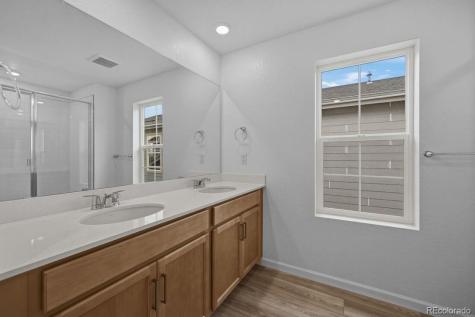 3293 N Coolidge Way Aurora CO 80019