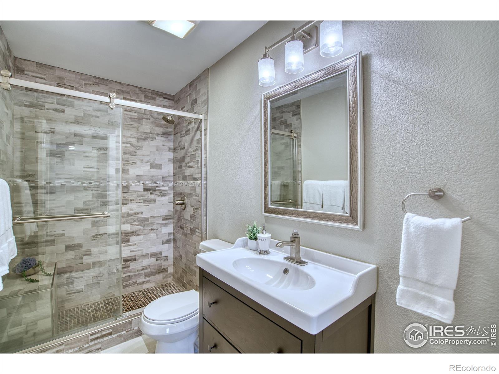 12766 Strawberry Circle Longmont CO 80503