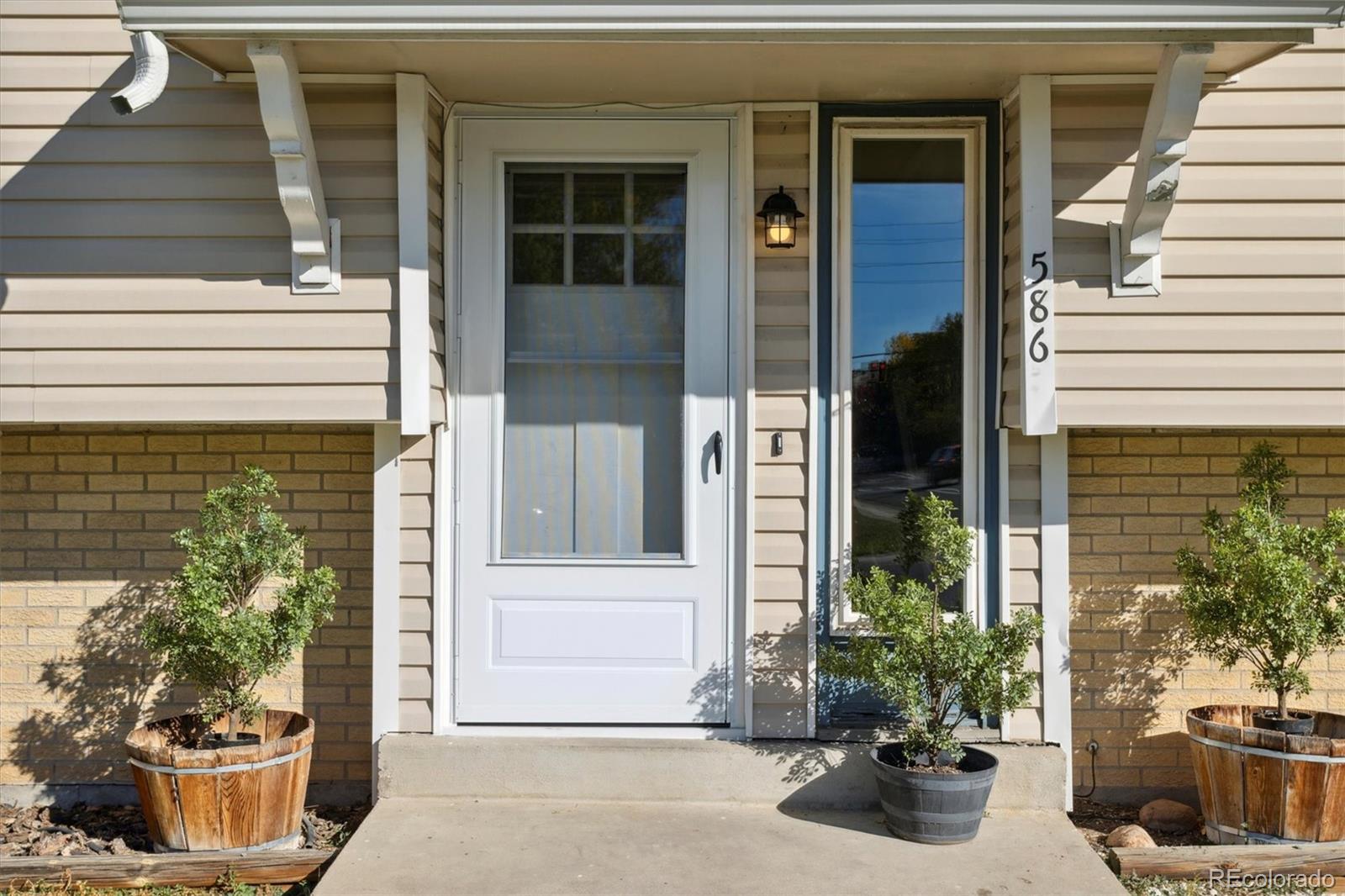 586 S Flower Street Lakewood CO 80226