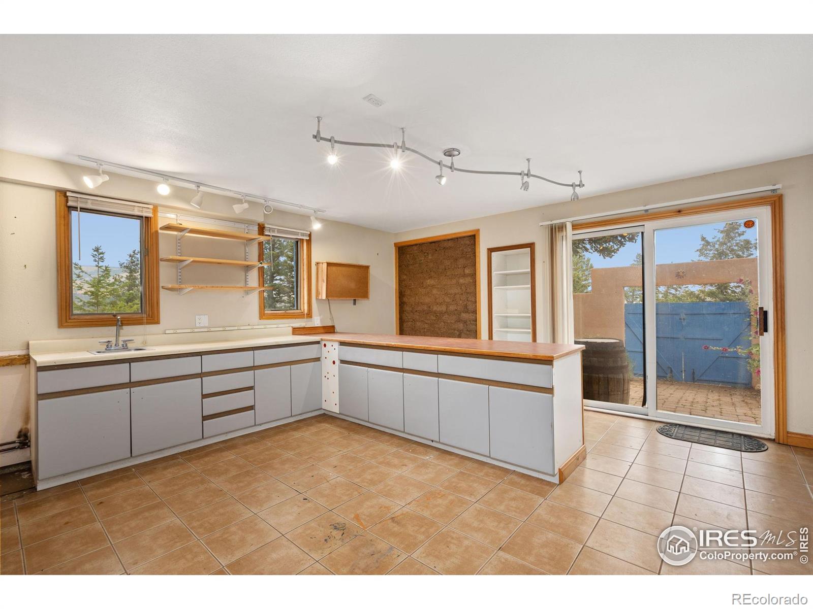 1000 Alaska Road Boulder CO 80302