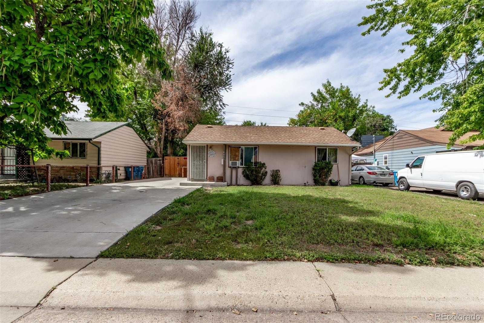 6451 Glencoe Street Commerce City CO 80022