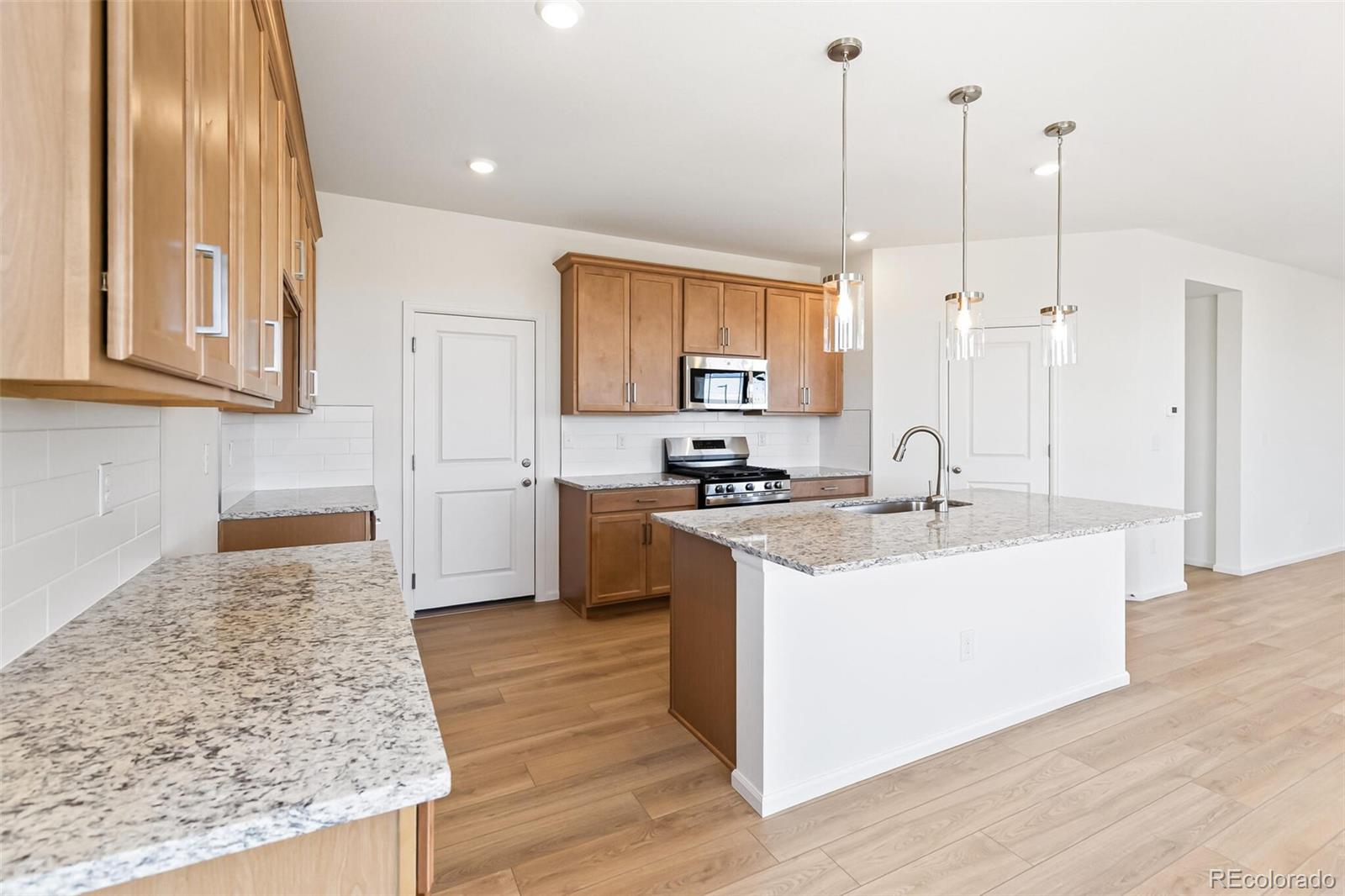 1642 S Gold Bug Way Aurora CO 80018