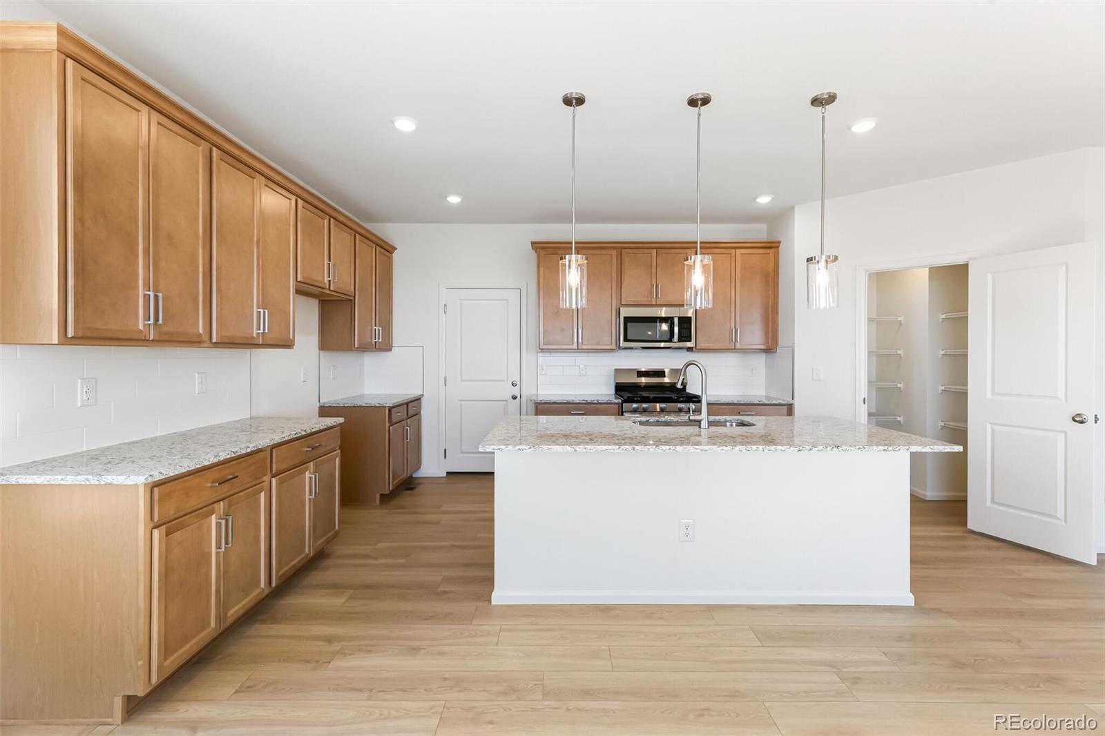 1642 S Gold Bug Way Aurora CO 80018