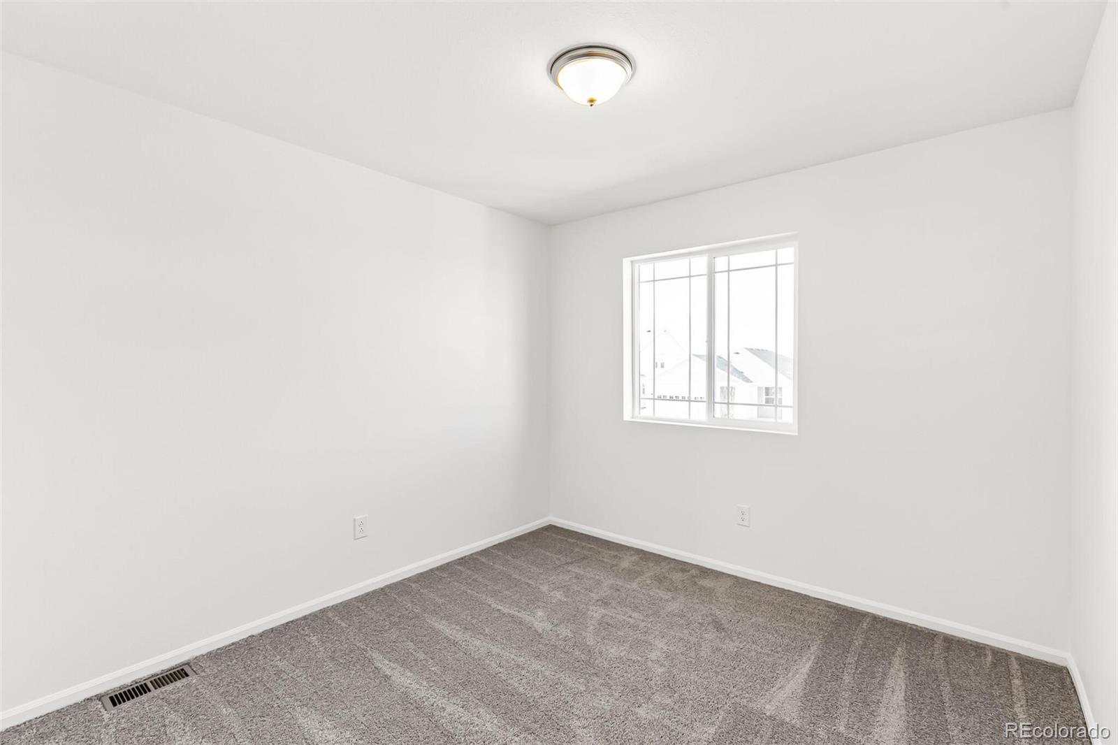 1642 S Gold Bug Way Aurora CO 80018