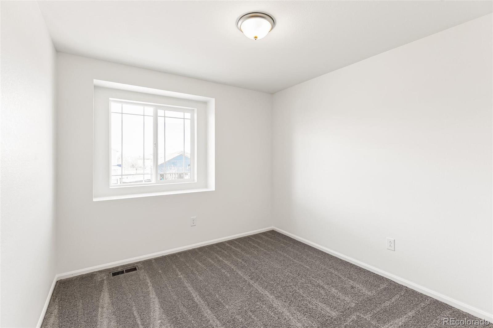 1642 S Gold Bug Way Aurora CO 80018