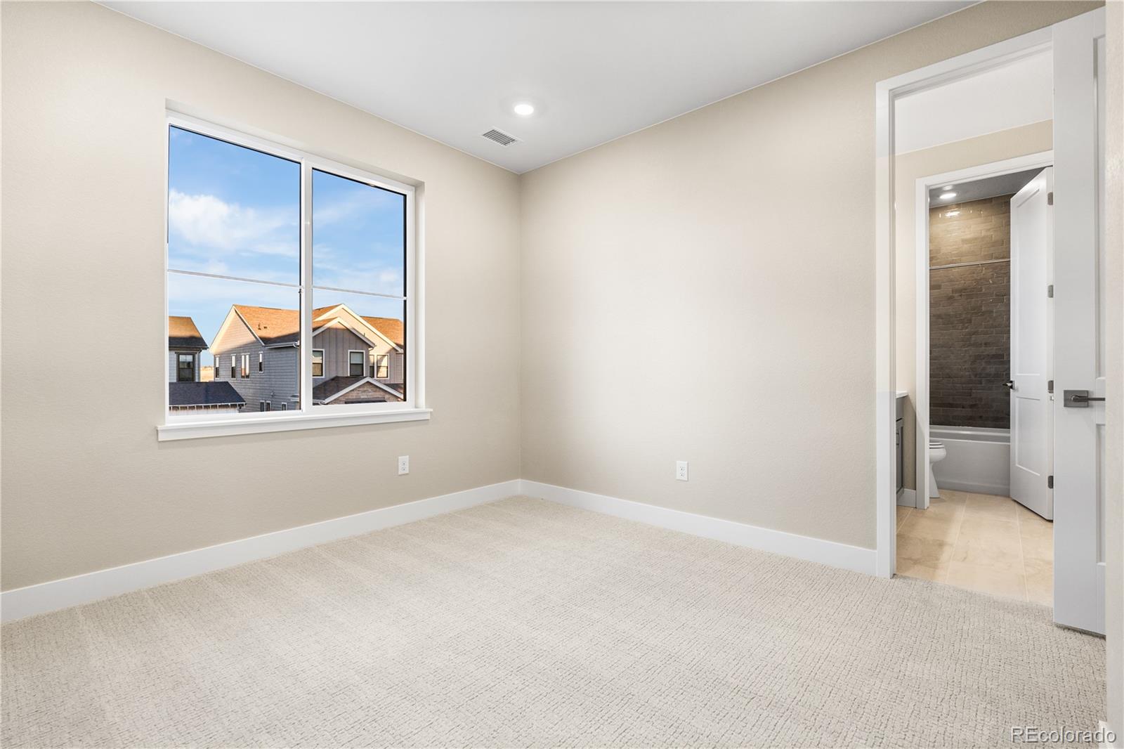 8778 Summerwalk Trail Littleton CO 80125