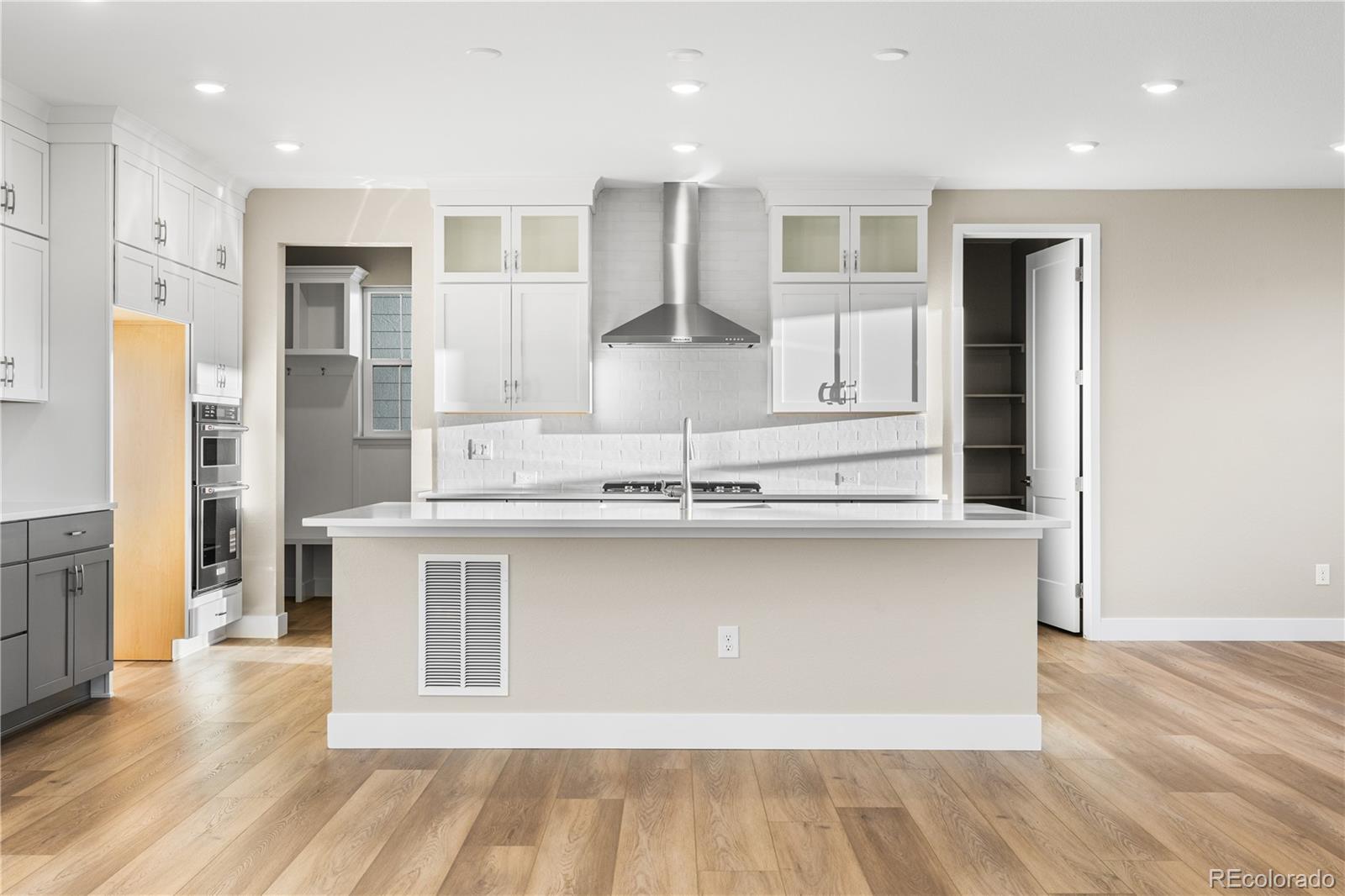 8778 Summerwalk Trail Littleton CO 80125