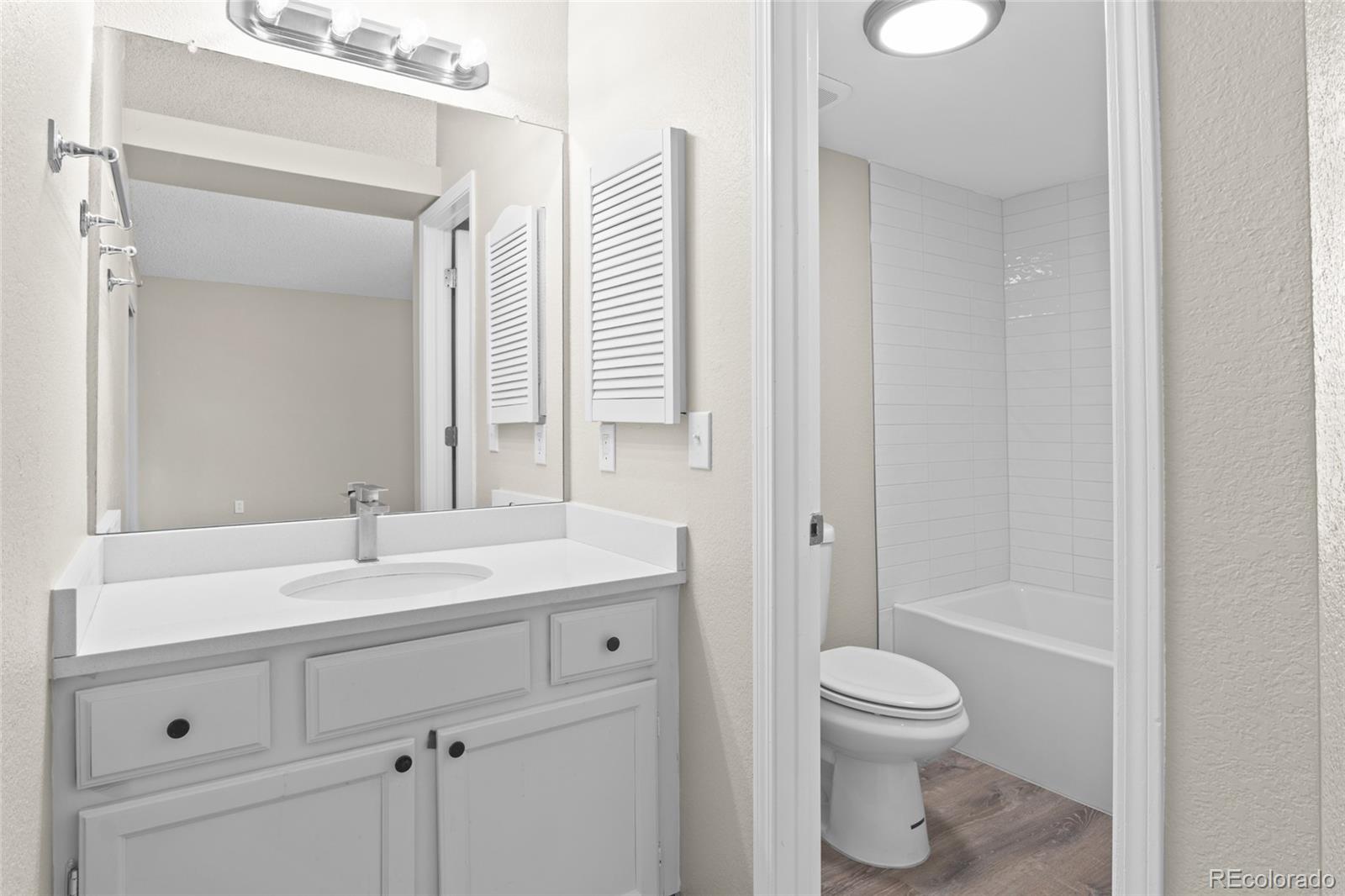 18575 E Saratoga Place Aurora CO 80015