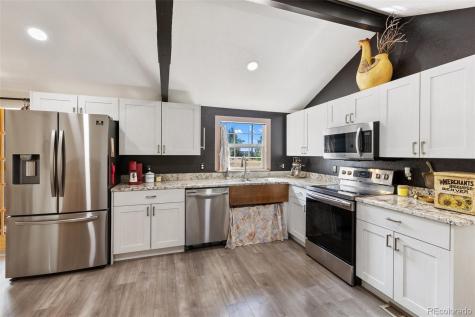 1625 N Mountain Estates Road Florissant CO 80816