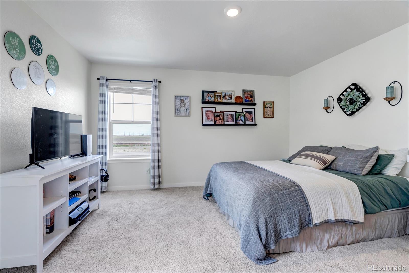 45811 Orchid Avenue Bennett CO 80102