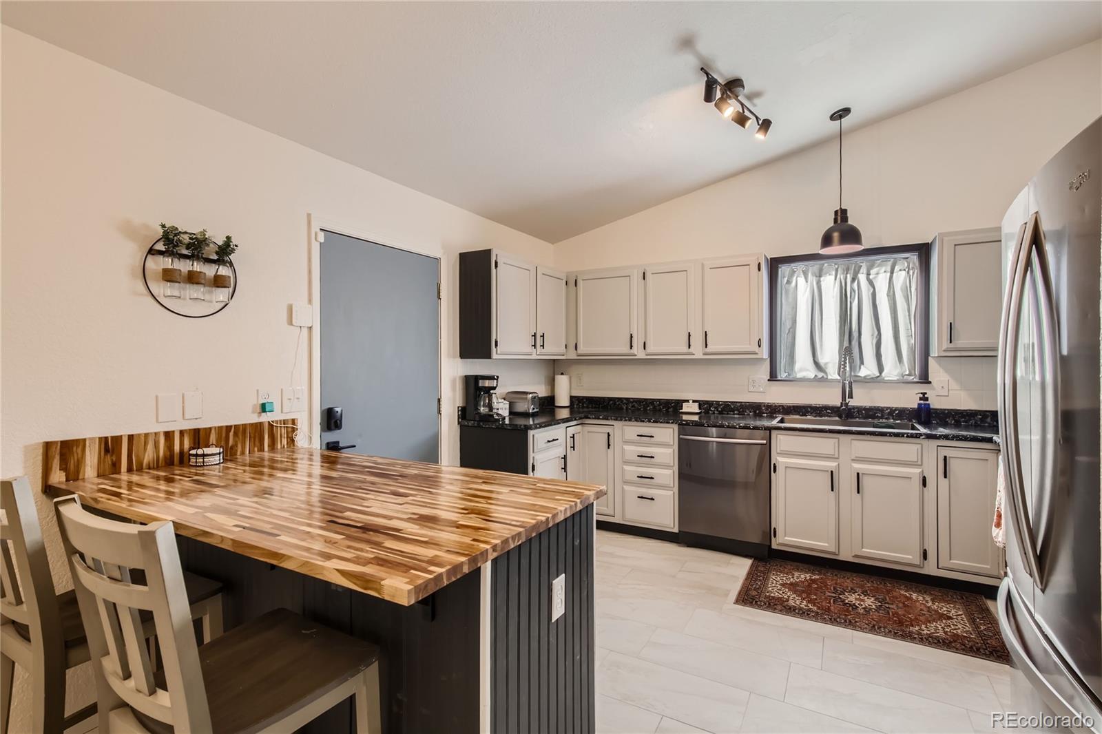 1107 Sable Boulevard Aurora CO 80011