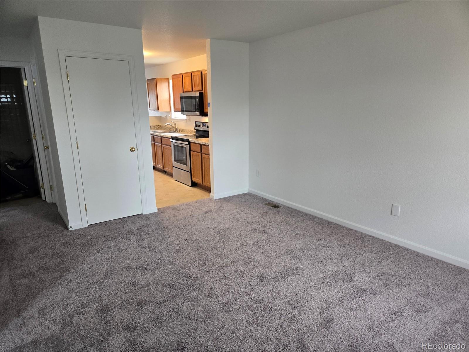 55606 E 28th Place Strasburg CO 80136
