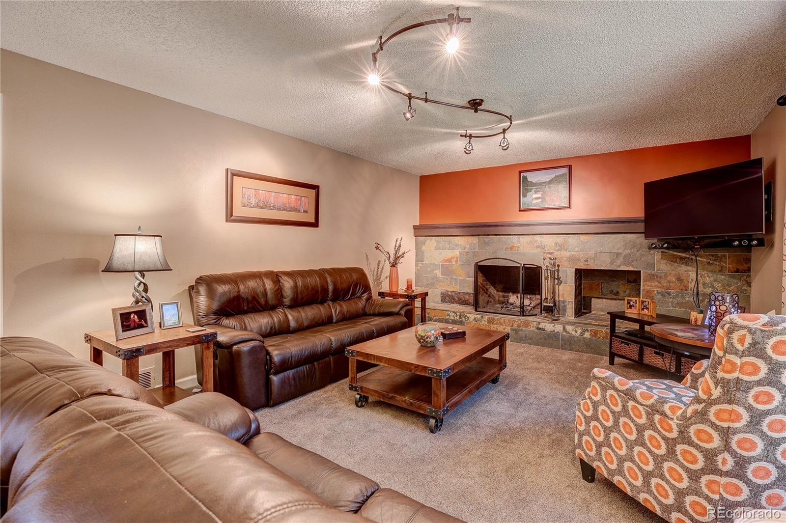 572 E Long Circle Centennial CO 80122