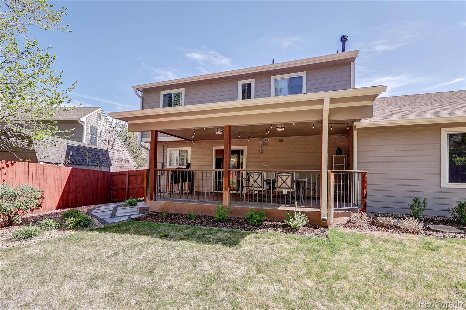 572 E Long Circle Centennial CO 80122