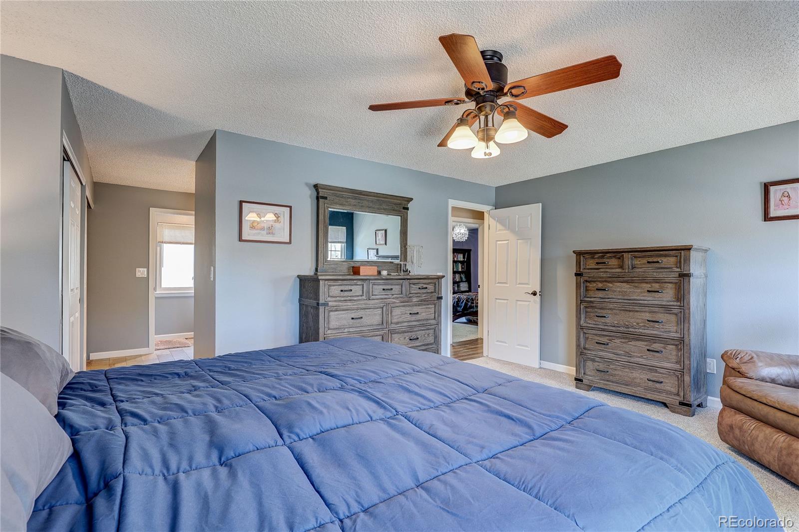 572 E Long Circle Centennial CO 80122
