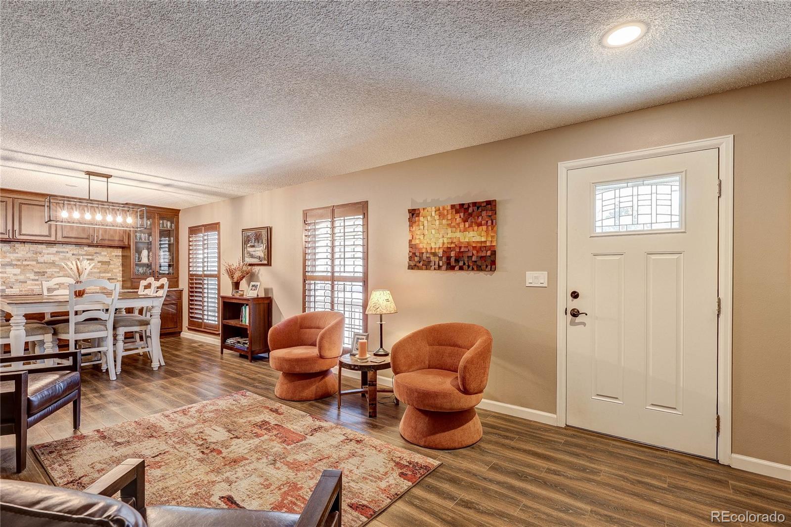 572 E Long Circle Centennial CO 80122