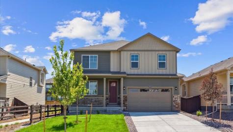 1031 Alpine Street Lochbuie CO 80603