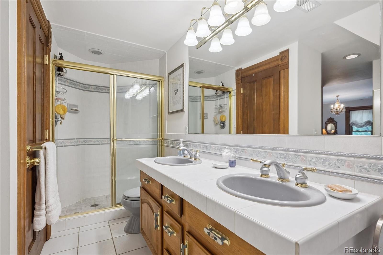 9000 W Jewell Avenue Lakewood CO 80232