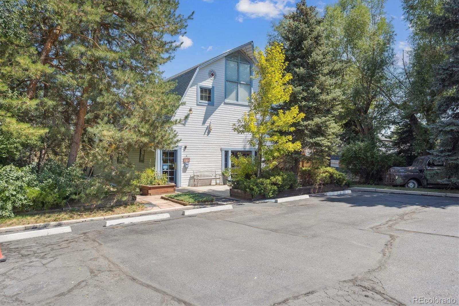 9000 W Jewell Avenue Lakewood CO 80232