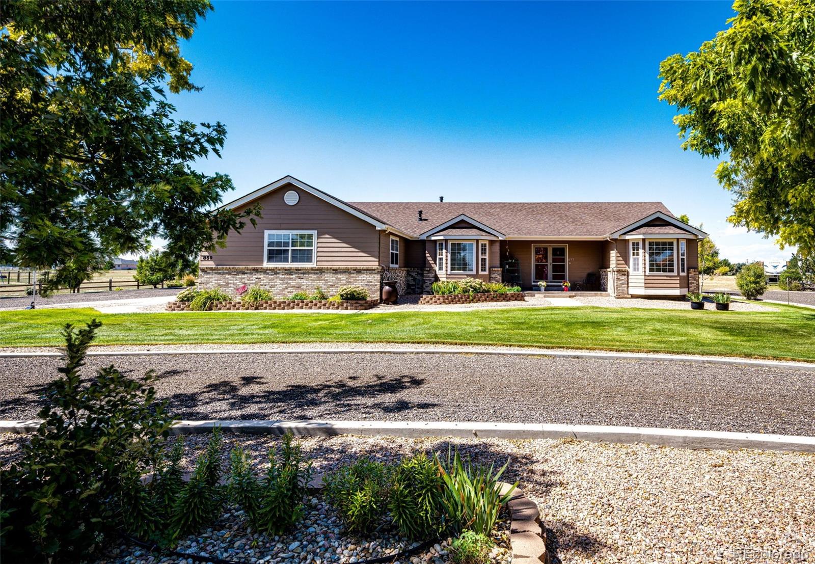 859 Shoshone Street Strasburg CO 80136