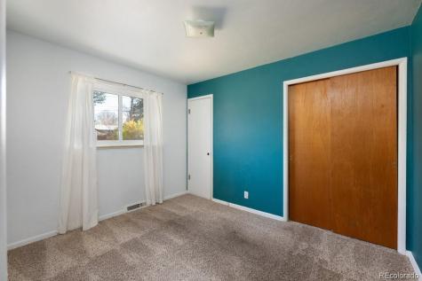 1540 S Bellaire Street Denver CO 80222