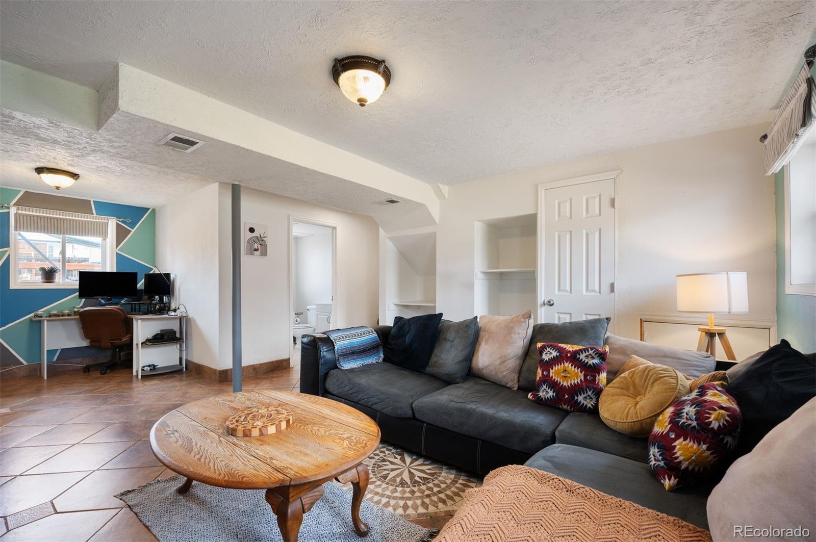 1052 Lewiston Street Aurora CO 80011