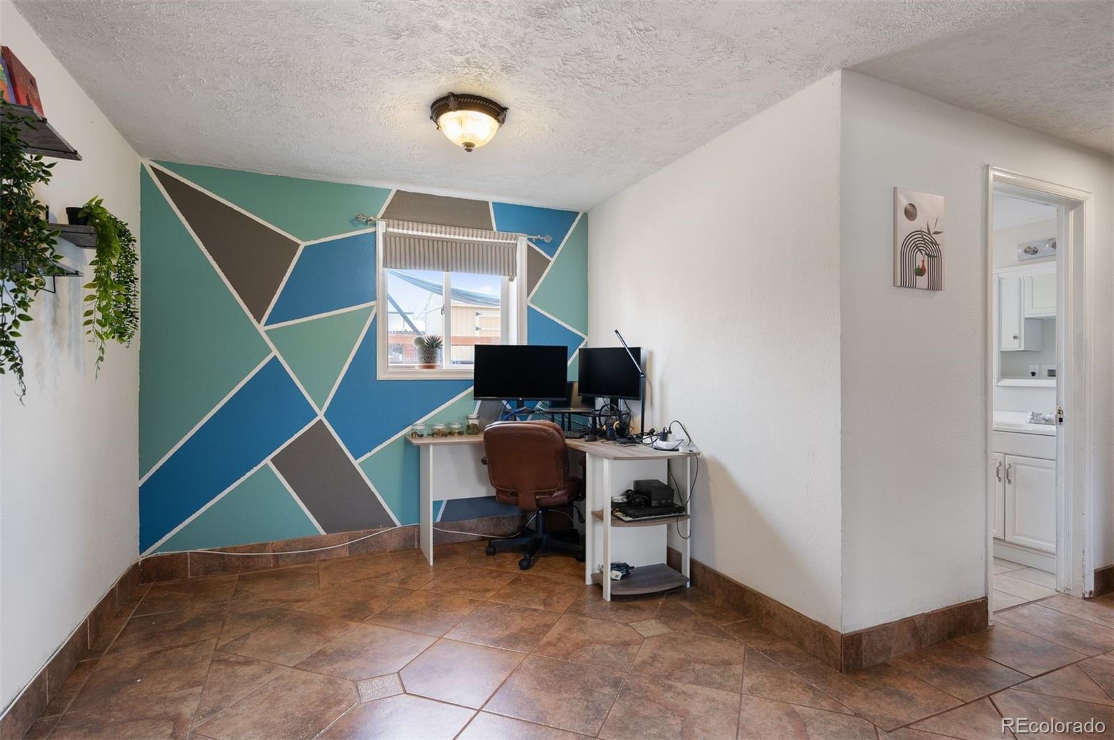 1052 Lewiston Street Aurora CO 80011