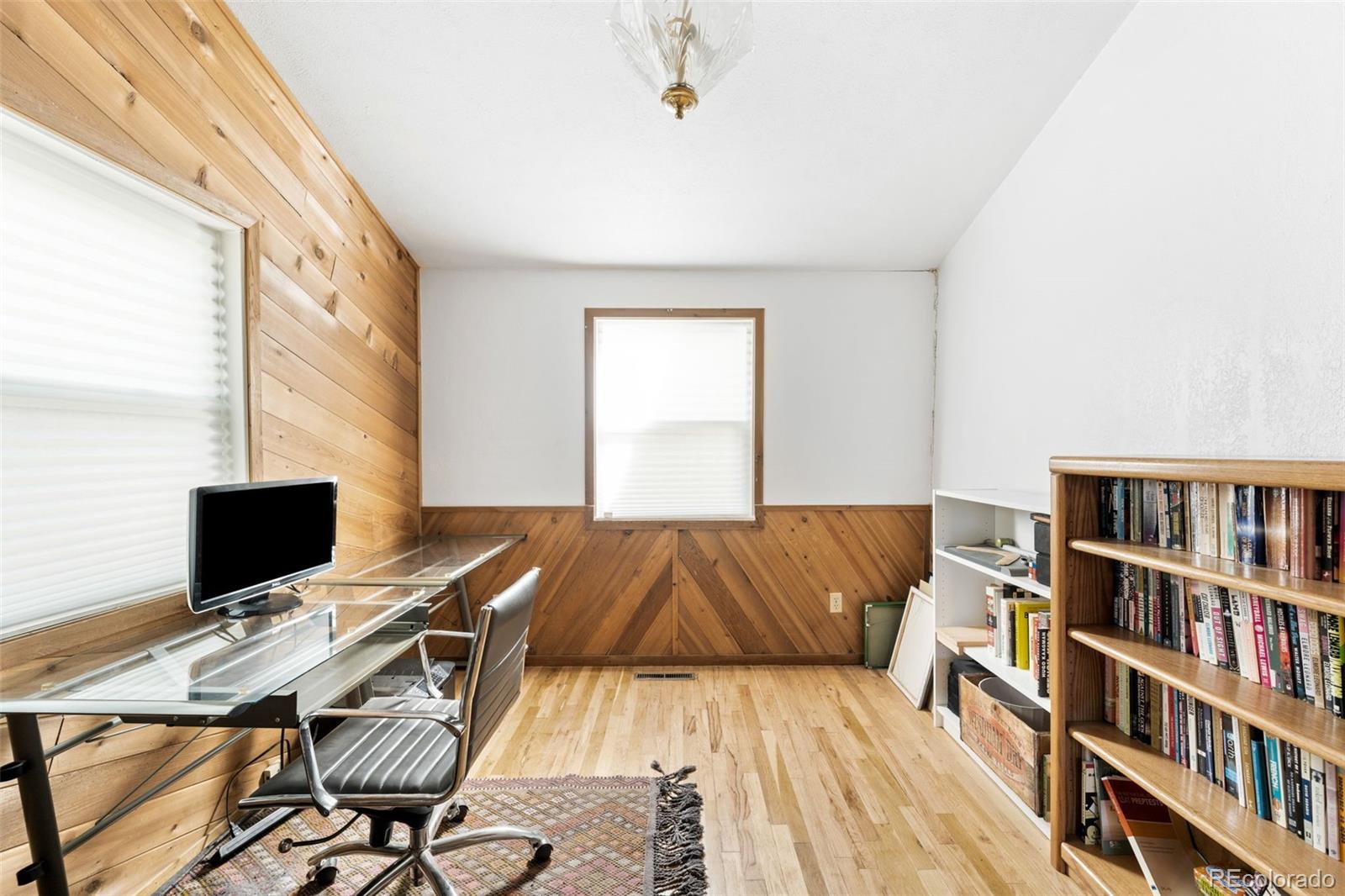 994 Welch Street Lakewood CO 80401