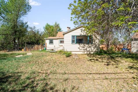 994 Welch Street Lakewood CO 80401