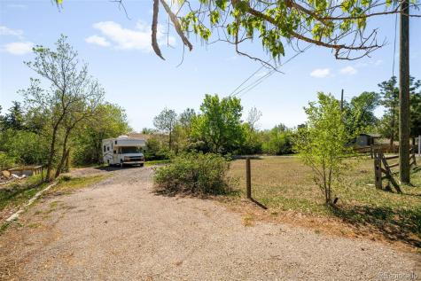 994 Welch Street Lakewood CO 80401